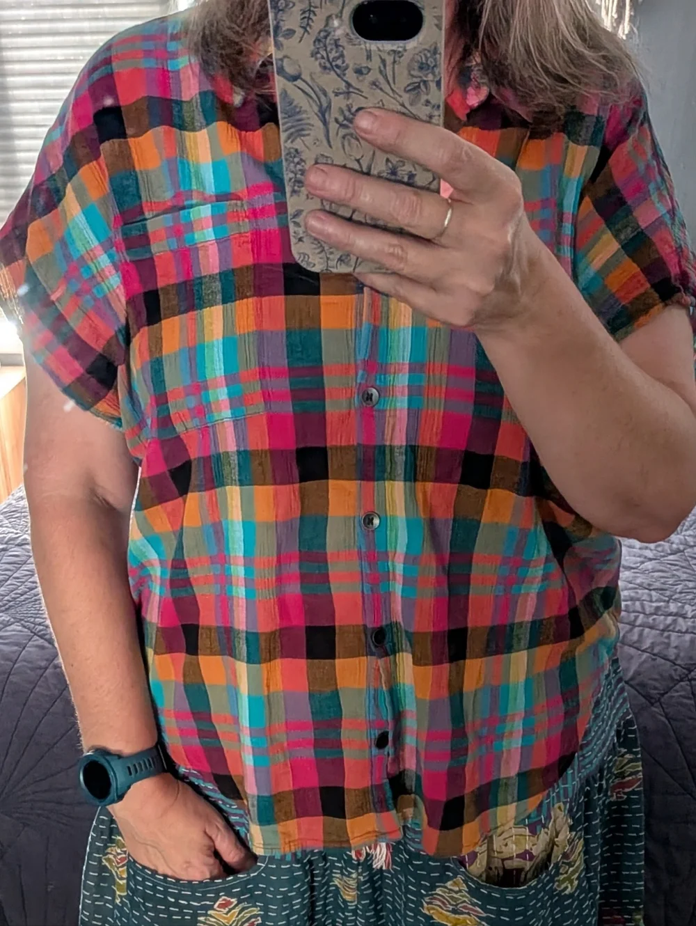 Plaid Button Up In Large - Picture 2 of 2